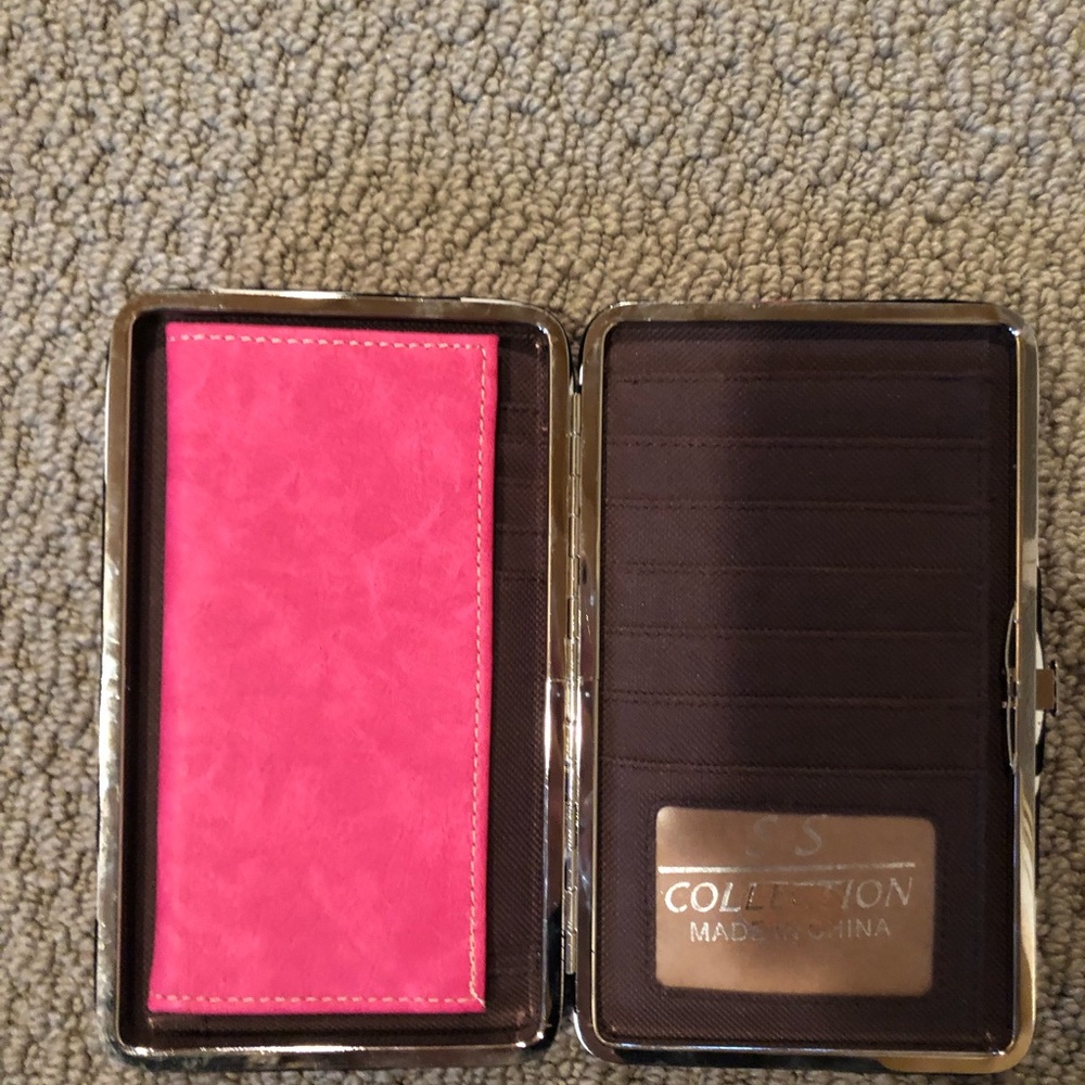 Wallet - Picture 3 of 4